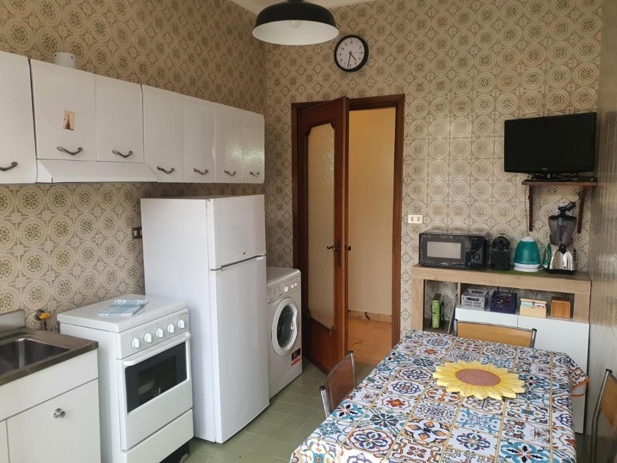 トリノLa Casa Dei Nonni - Ampio Trilocale Zona Lingottoアパートメント エクステリア 写真