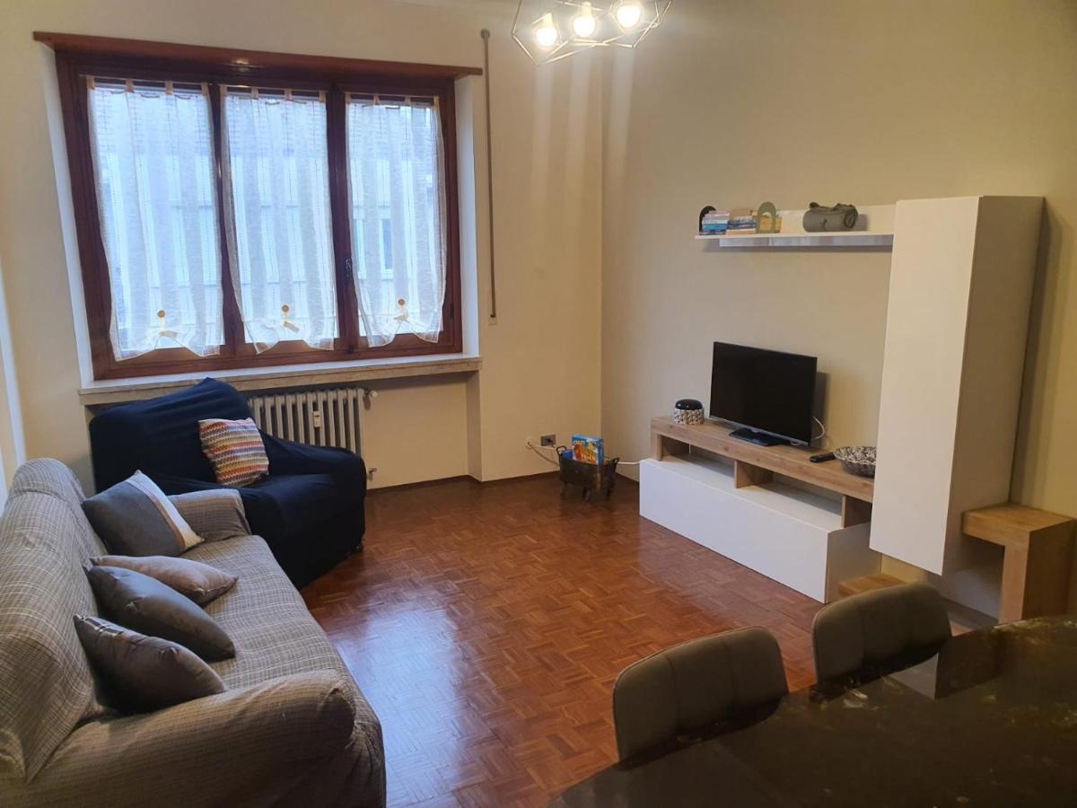 トリノLa Casa Dei Nonni - Ampio Trilocale Zona Lingottoアパートメント エクステリア 写真