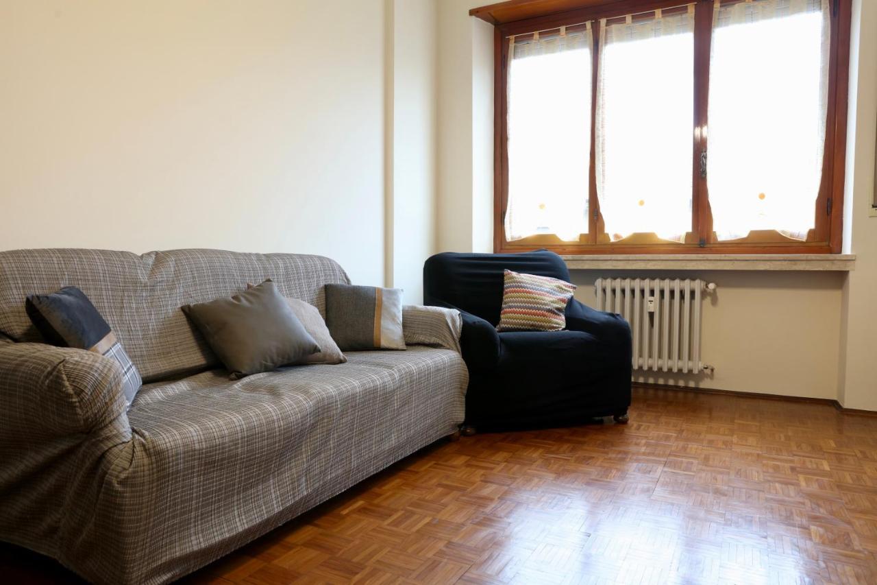 トリノLa Casa Dei Nonni - Ampio Trilocale Zona Lingottoアパートメント エクステリア 写真