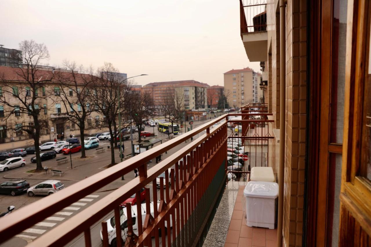 トリノLa Casa Dei Nonni - Ampio Trilocale Zona Lingottoアパートメント エクステリア 写真