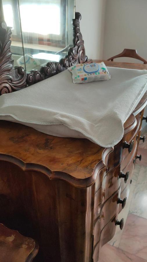 トリノLa Casa Dei Nonni - Ampio Trilocale Zona Lingottoアパートメント エクステリア 写真